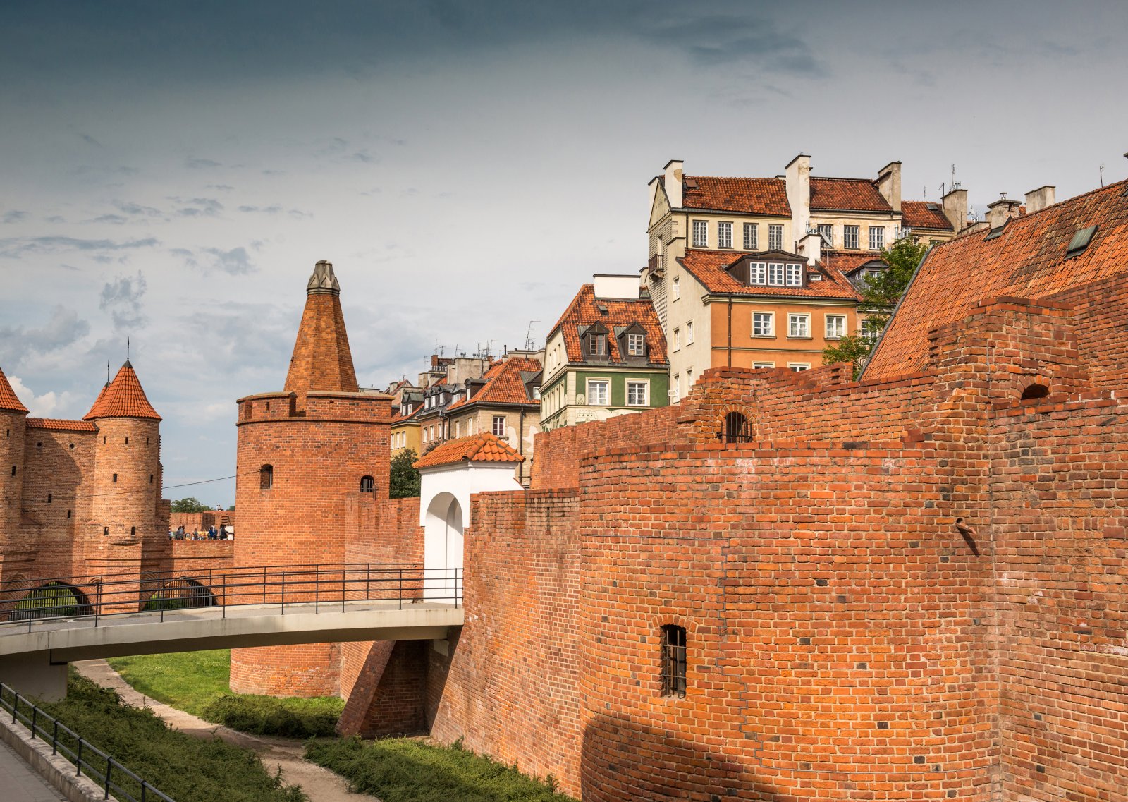 Zamek Królewski w Warszawie – historia i tajemnice królewskiego pałacu 5 barbican in warsaw poland 2023 11 27 04 51 36 utc